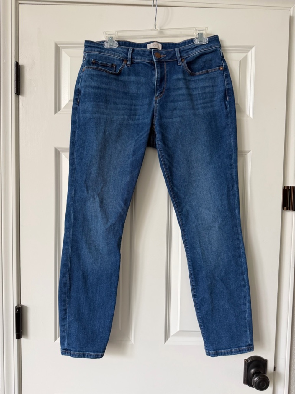 LOFT Straight-Leg/Skinny Jeans in Dark Blue Wash